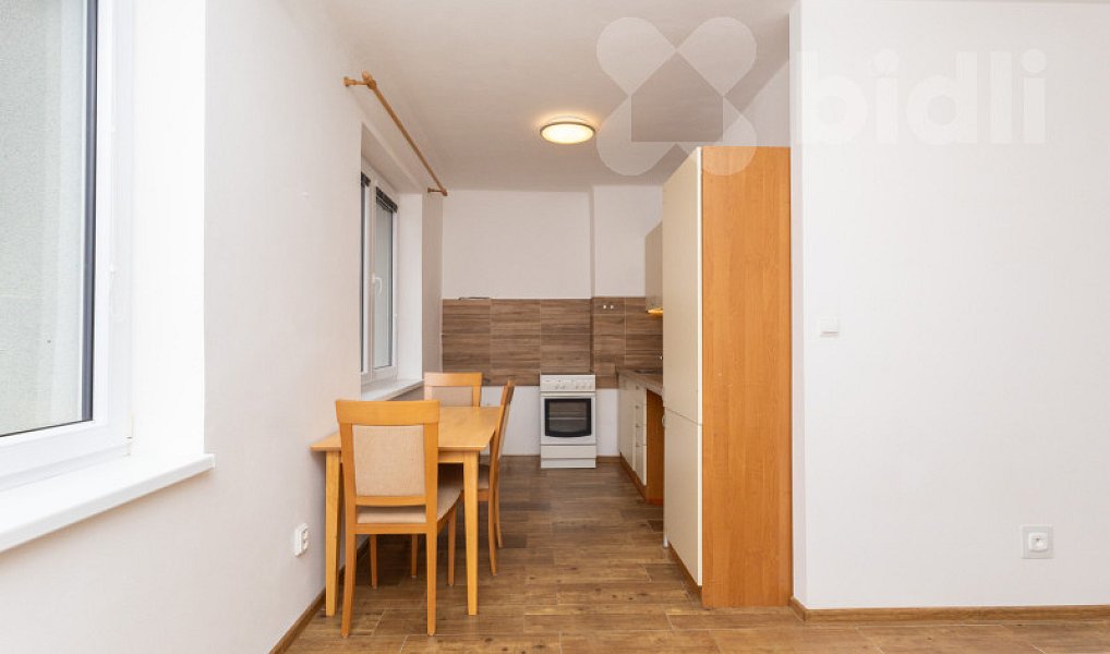 Prodej bytu 2+kk 52 m², Dešenice – náhled fotky 7