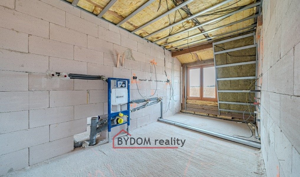 Prodej bytu 3+kk 82 m², Líšťany – náhled fotky 10