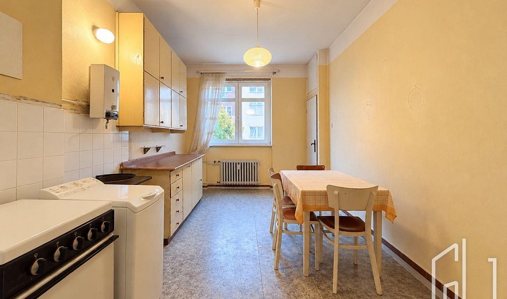 Prodej bytu 3+1 84 m², Praha – náhled fotky 2