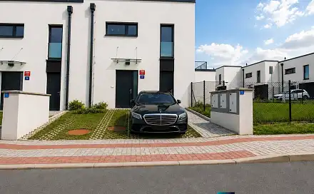Pronájem domu 149 m² s pozemkem 345 m², Hrušovská, Praha 10 - Štěrboholy