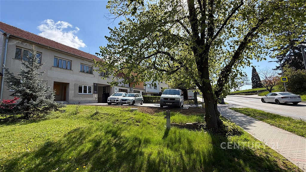 Pronájem kanceláře 103 m²