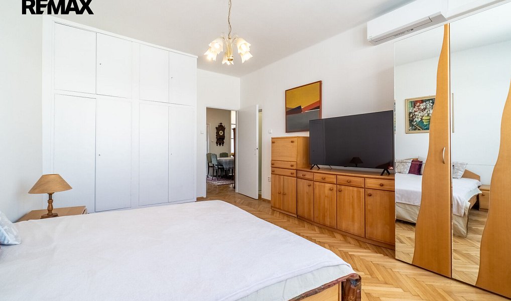 Pronájem bytu 4+1 120 m², Praha – náhled fotky 8