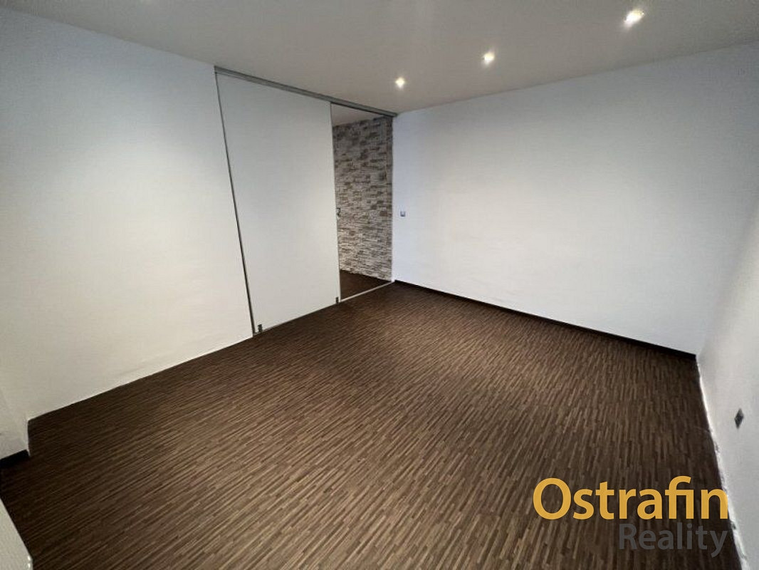 Pronájem bytu 2+kk 56 m² – fotografie 5