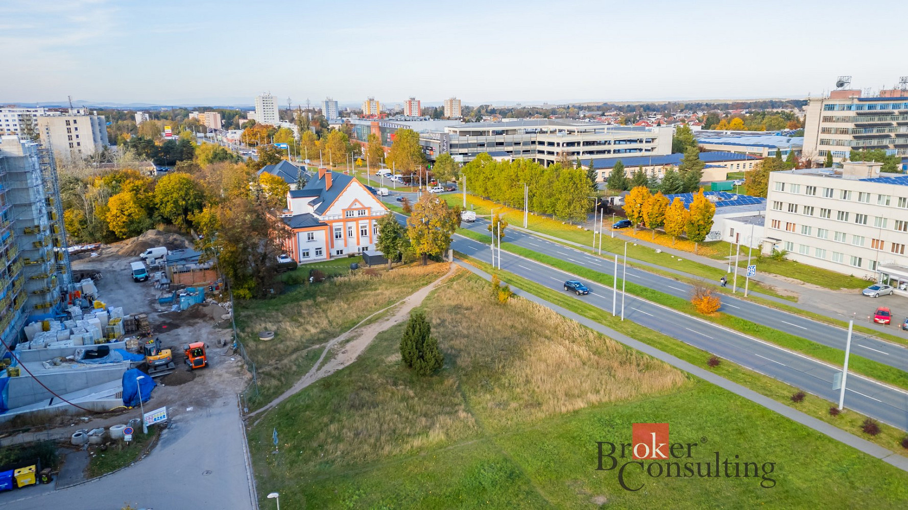 Pronájem komerčního pozemku 1 698 m² – fotografie 5
