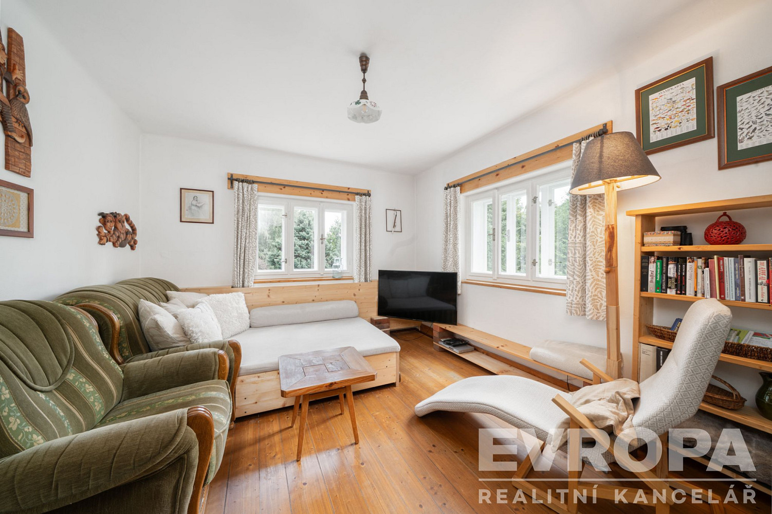 Prodej domu 300 m² s pozemkem 29 596 m² – fotografie 3