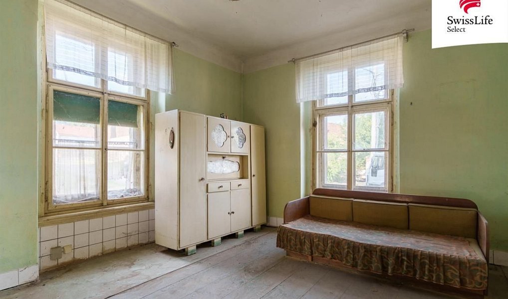 Prodej domu 620 m² s pozemkem 6 027 m², Klobuky – náhled fotky 16