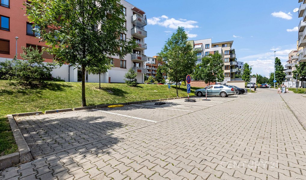 Prodej bytu 3+kk 92 m², Praha – náhled fotky 21