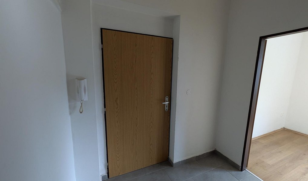 Pronájem bytu 2+kk 36 m², Duchcov – náhled fotky 5