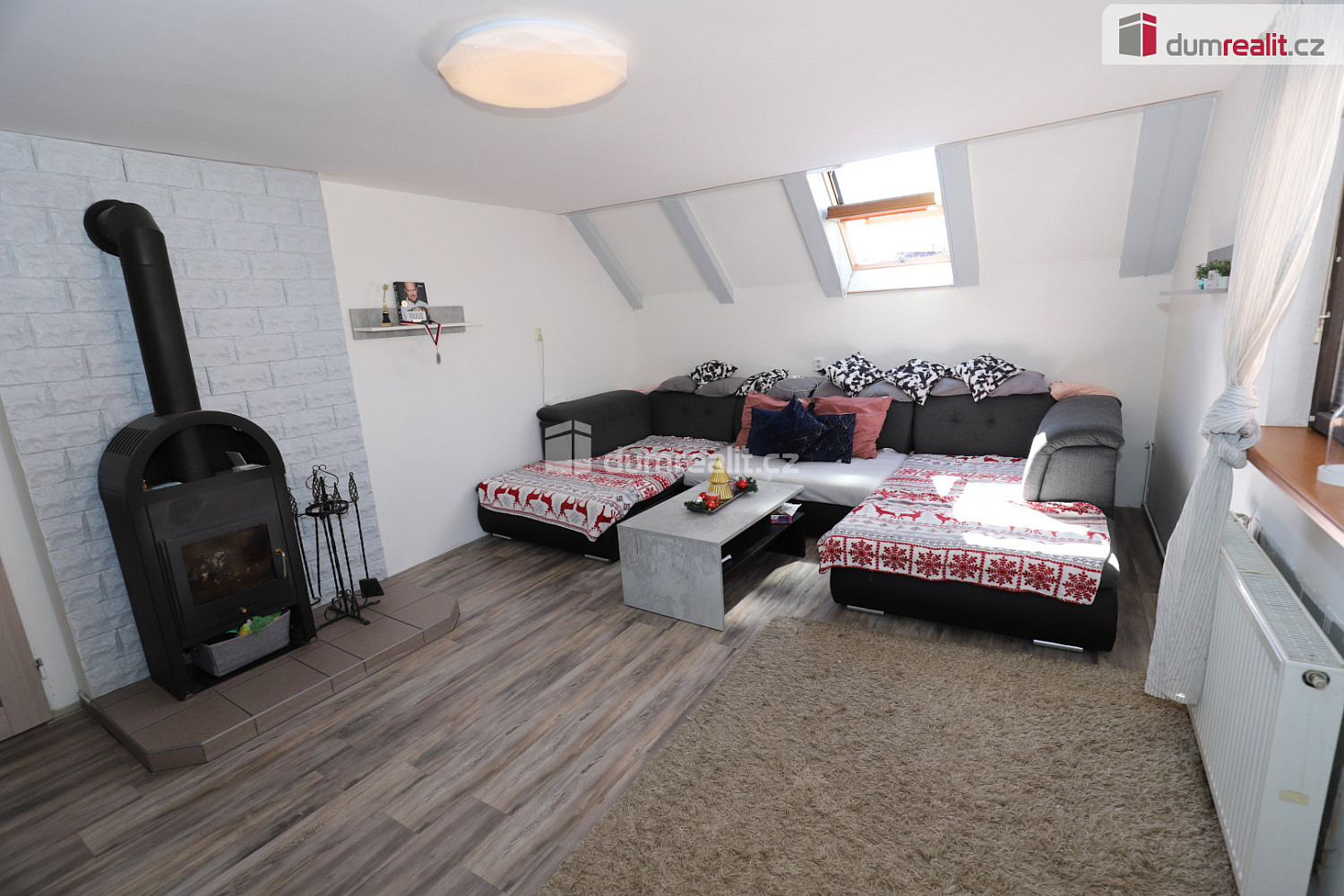 Prodej komerčního objektu (jiného typu) 330 m² — photo 2