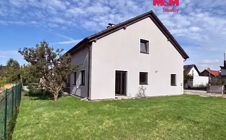 Prodej domu 112 m² s pozemkem 394 m², Stratov, okres Nymburk