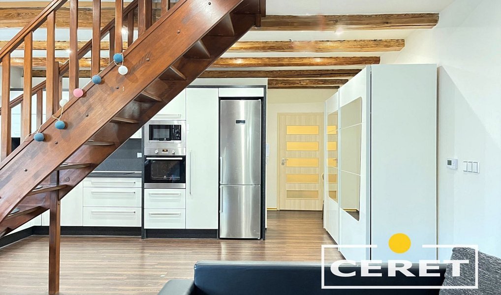 Prodej domu 139 m² s pozemkem 77 m², Žatec – náhled fotky 3