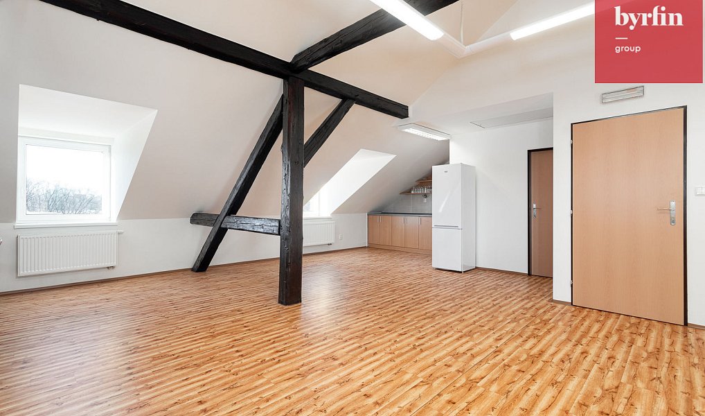 Prodej výrobních prostor 12 420 m², Krnov – náhled fotky 33