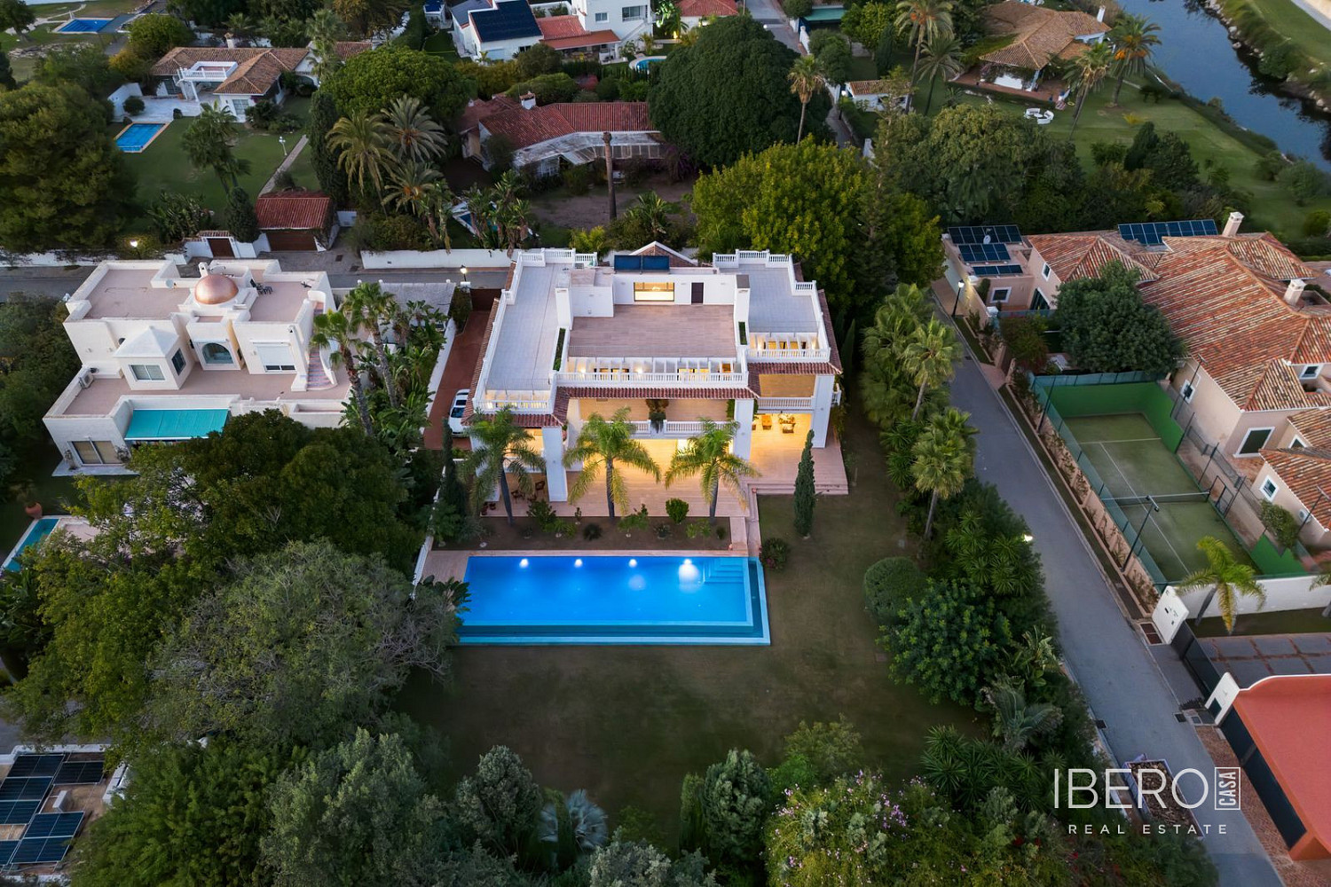 Casa – Estepona, Barriada Islas Canarias - Més