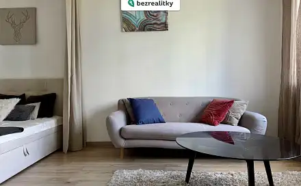 Prodej bytu 1+1 34 m², Peroutkova, Praha 5 - Jinonice
