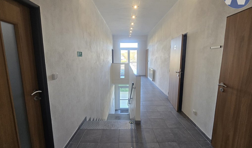 Pronájem kanceláře 120 m², Prachatice – náhled fotky 15