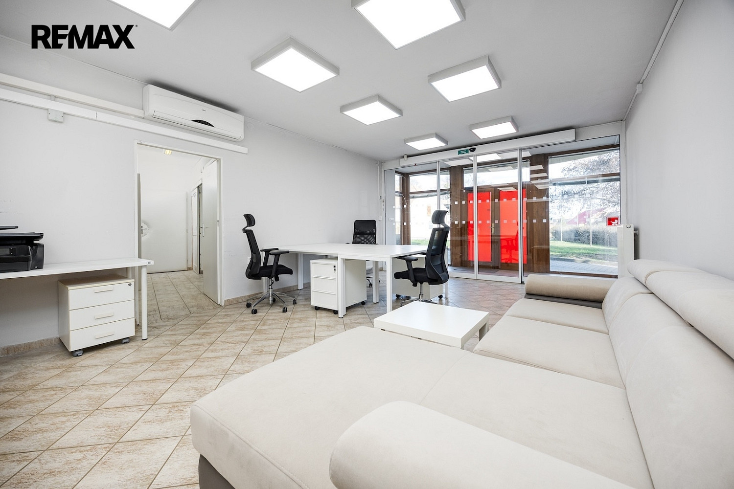 Pronájem obchodních prostor 120 m² — photo 4