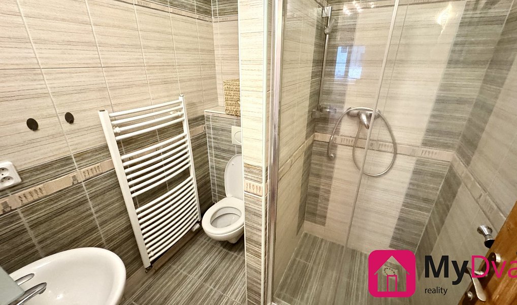 Prodej domu 208 m² s pozemkem 500 m², Vranov nad Dyjí – náhled fotky 5