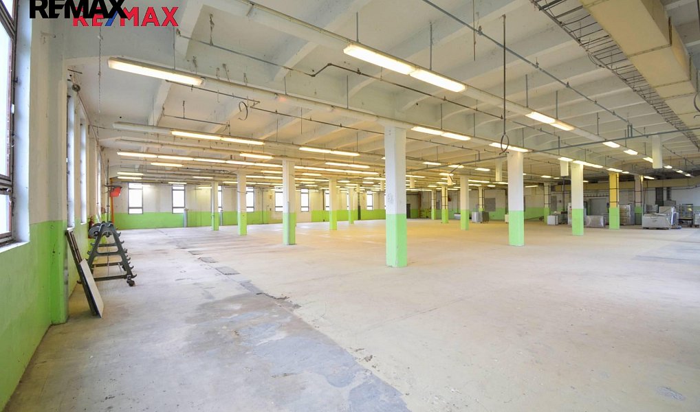 Pronájem výrobních prostor 1 422 m², Černožice – náhled fotky 4