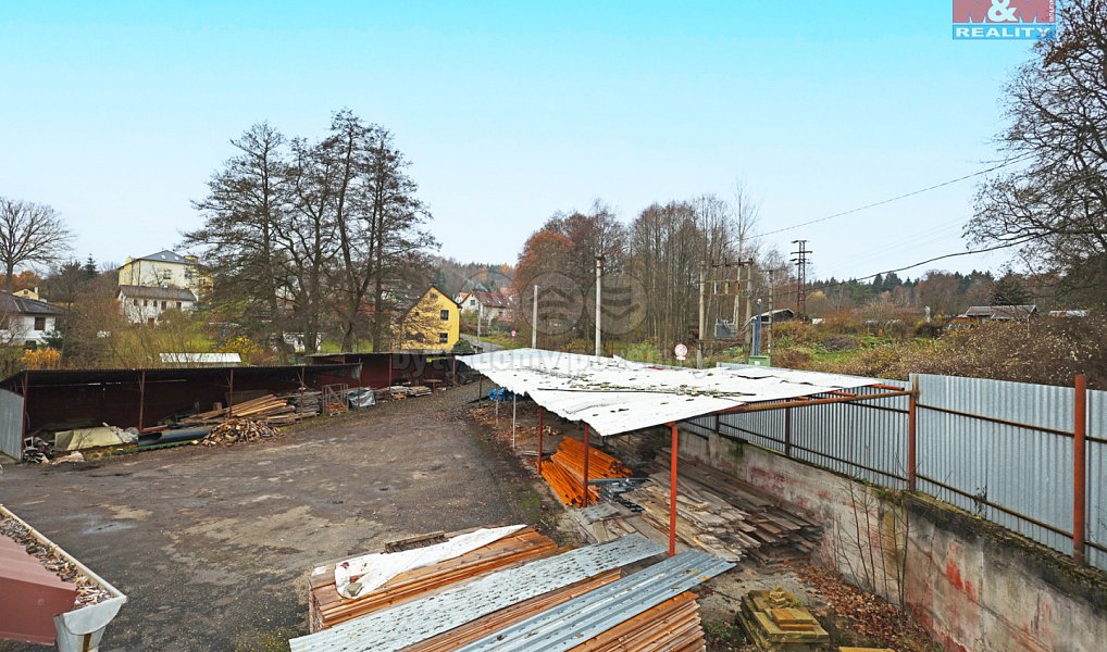 Prodej výrobních prostor 1 000 m², Plesná – náhled fotky 3