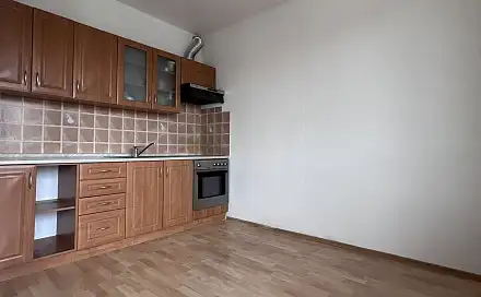 Pronájem bytu 3+kk 65 m², Na hroudě, Praha 10 - Strašnice