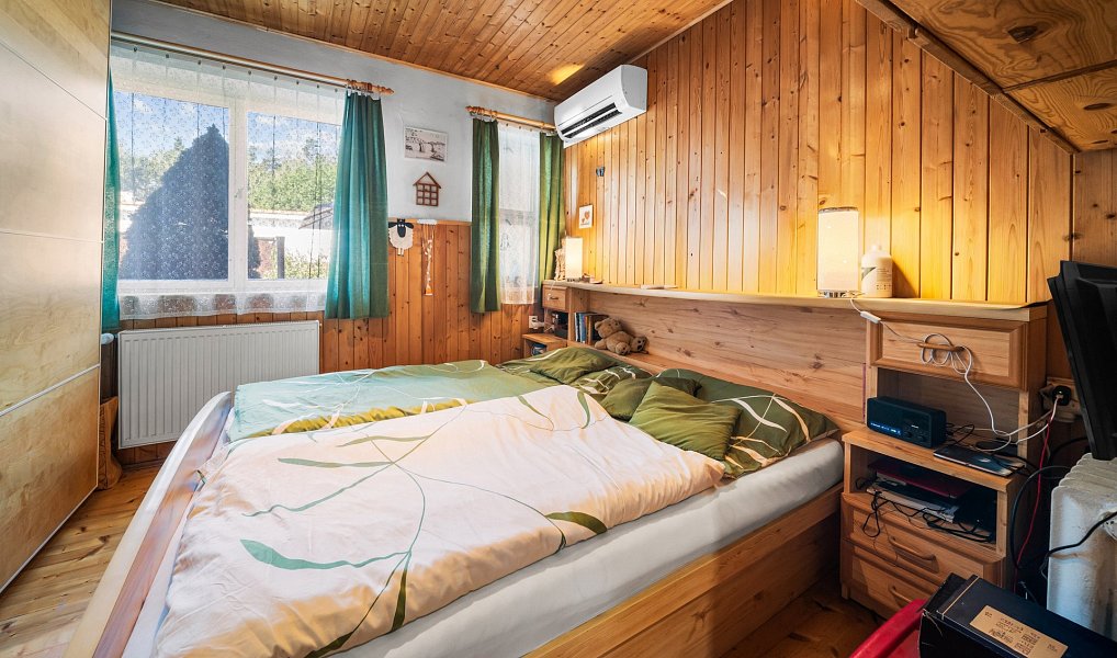 Prodej ubytovacího objektu 1 644 m², Krásná Hora – náhled fotky 11