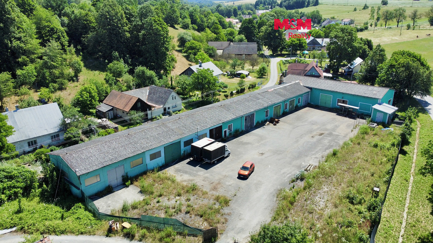 Prodej zemědělského objektu 1 050 m²