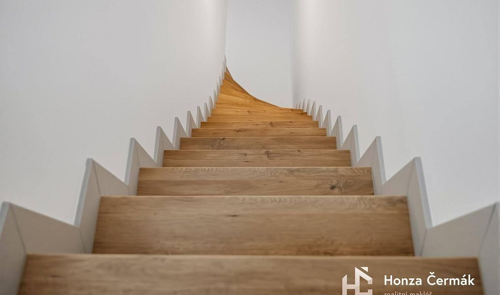 Prodej domu 109 m² s pozemkem 319 m², Oslavany – náhled fotky 7