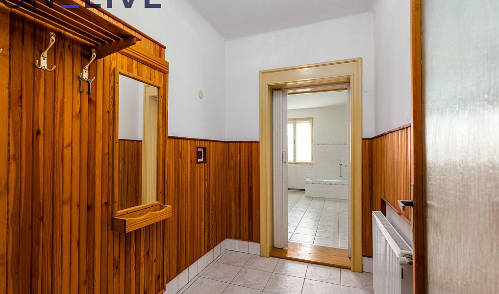 Prodej domu 236 m² s pozemkem 2 225 m², Zahořany – náhled fotky 21
