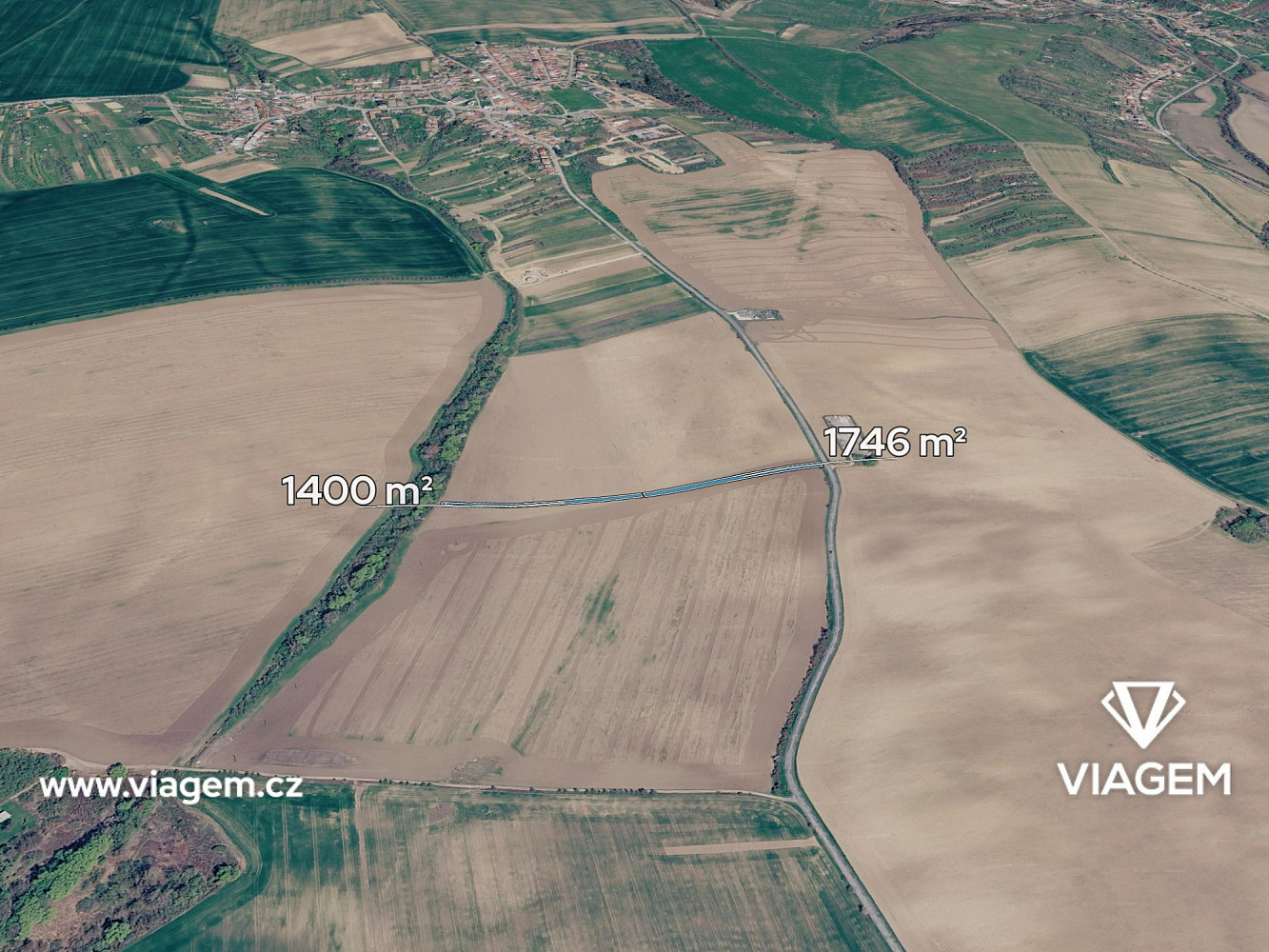 Prodej pole 1 048 m²