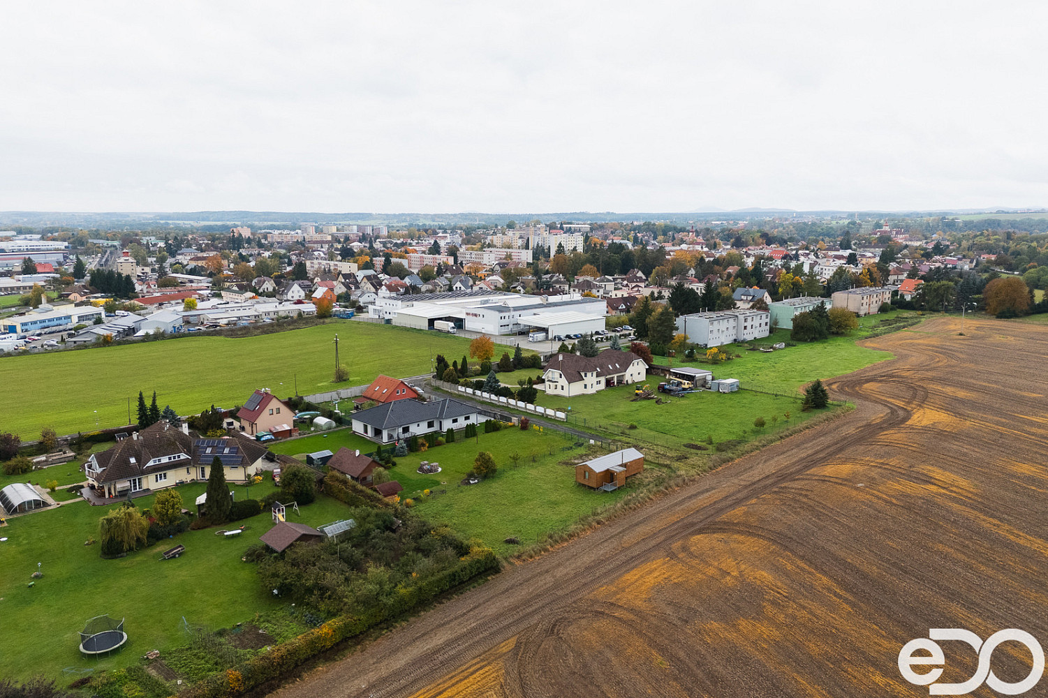 Prodej stavebního pozemku 1 089 m² – pohled 6