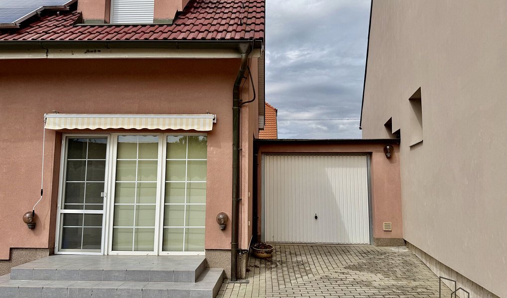 Prodej domu 162 m² s pozemkem 261 m², Praha – náhled fotky 7