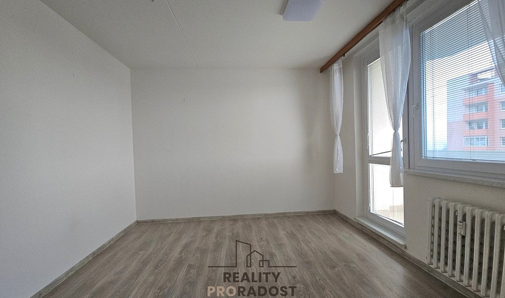 Pronájem bytu 1+1 34 m², Hodonín – náhled fotky 2