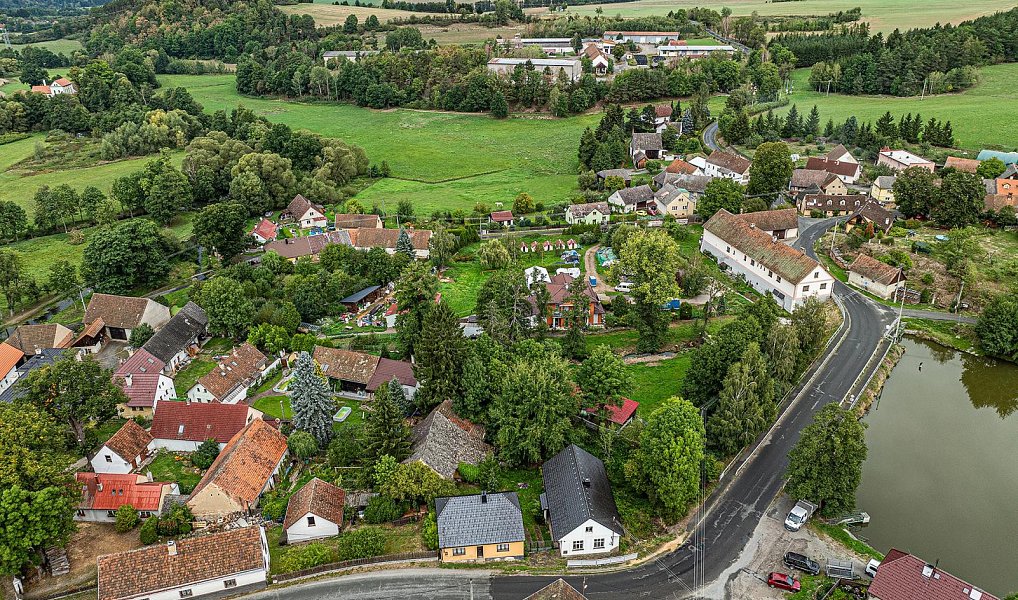 Prodej domu 164 m² s pozemkem 1 224 m², Vrčeň – náhled fotky 26