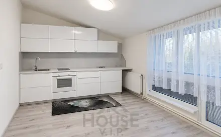 Prodej bytu 2+1 52 m², U Tvrze, Hostouň, okres Kladno