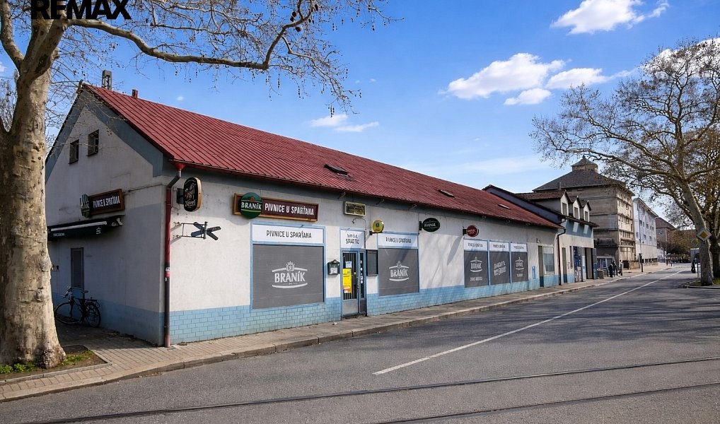 Prodej obchodních prostor 751 m², Poděbrady – fotka 1 z 14