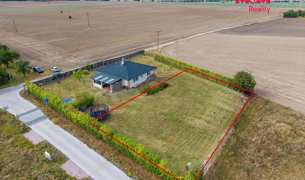 Prodej stavebního pozemku 1 050 m², Čilec – náhled fotky 3
