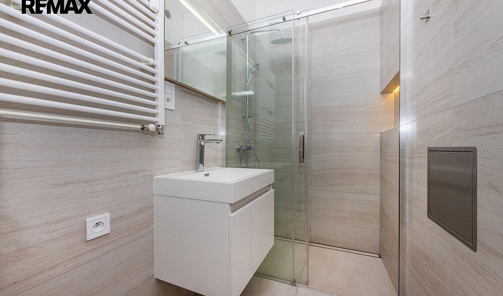 Pronájem bytu 2+1 74 m², Praha – náhled fotky 5