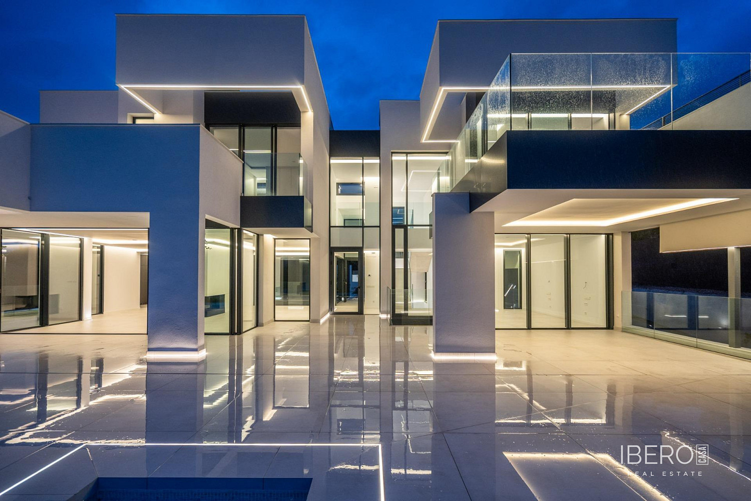Prodej domu 3 200 m² s pozemkem 2 100 m² — photo 4