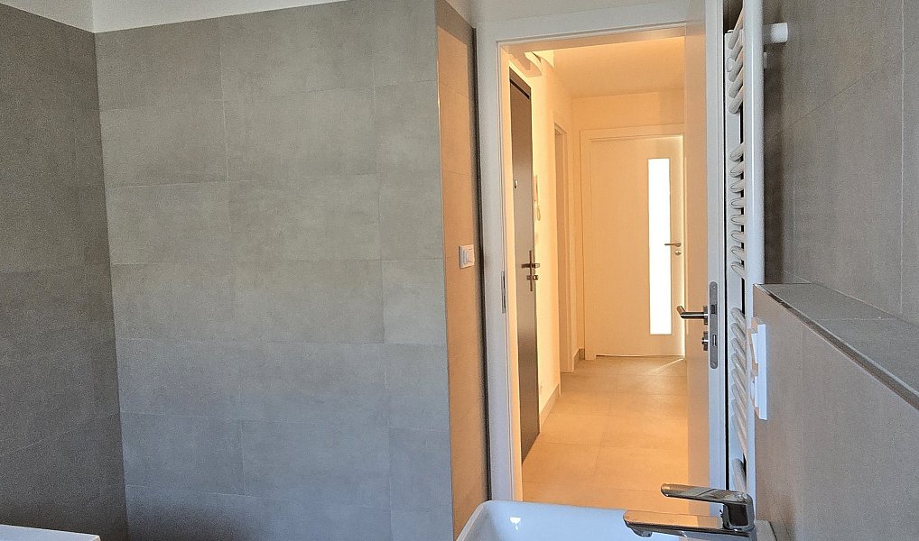Prodej bytu 4+kk 117 m², Dobřichovice – náhled fotky 15