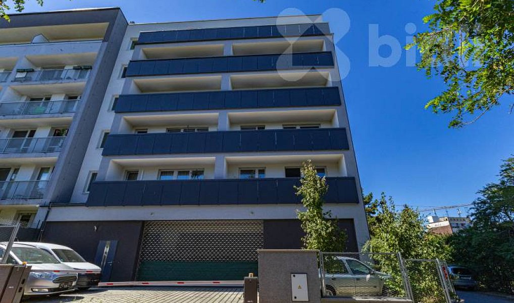 Prodej bytu 2+kk 69 m², Praha – náhled fotky 19
