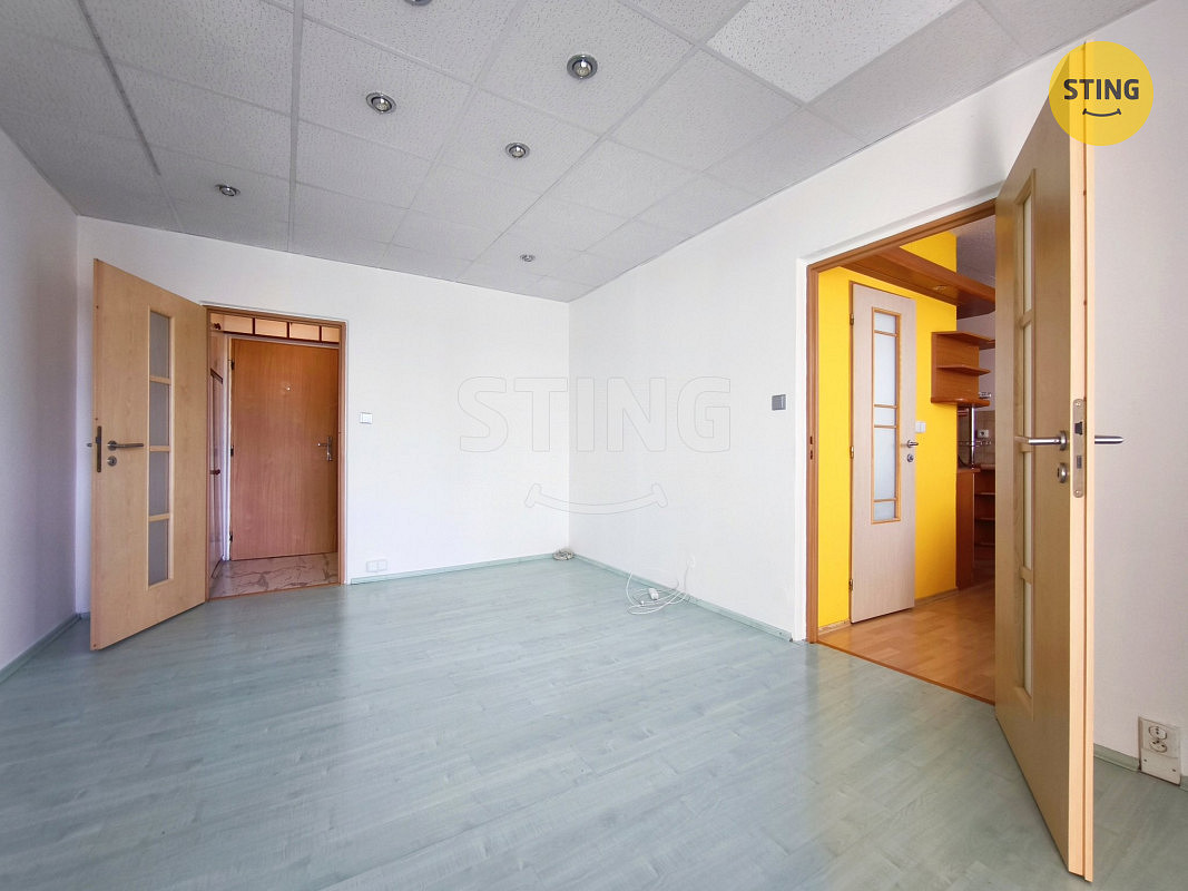Pronájem bytu 3+1 72 m² – fotografie 2
