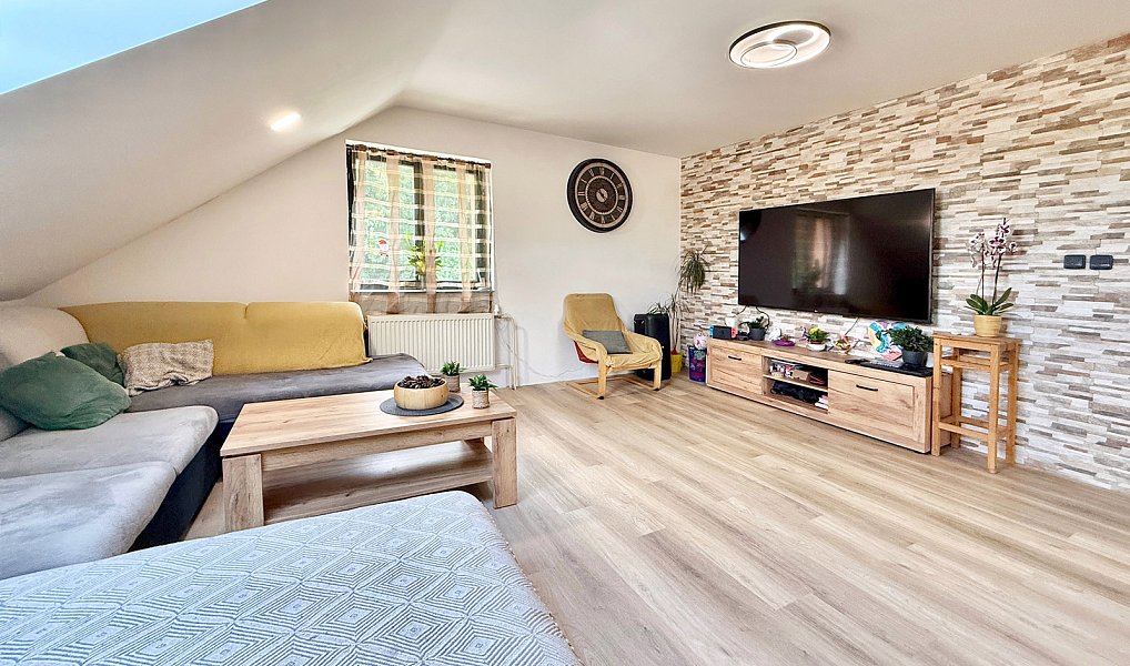 Prodej domu 450 m² s pozemkem 780 m², Okrouhlo – náhled fotky 26