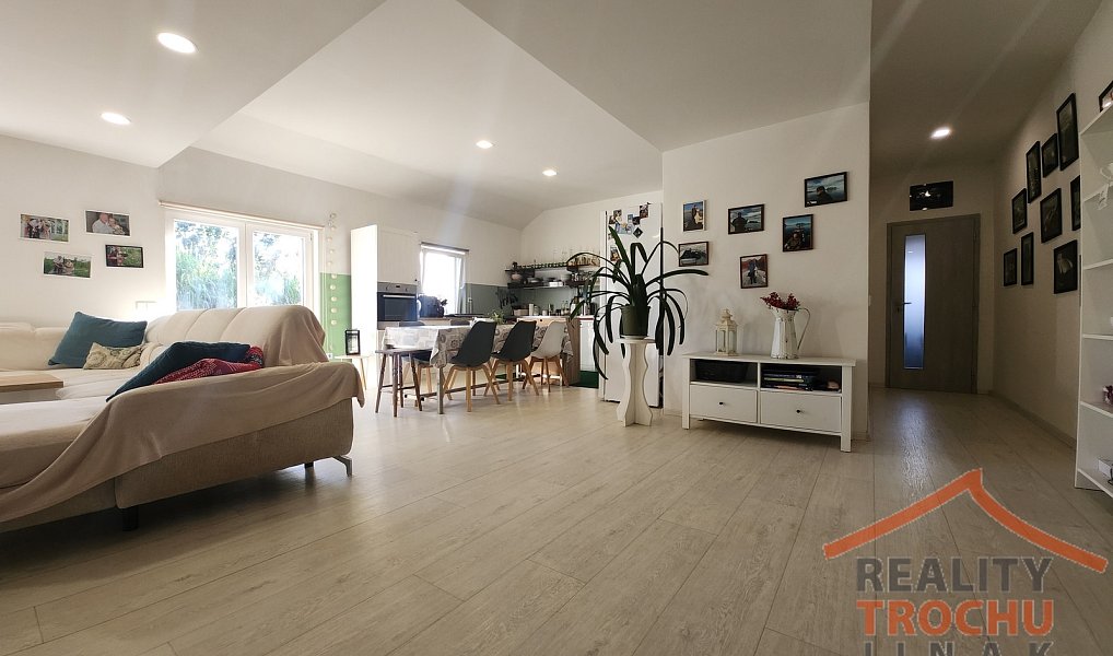 Prodej domu 125 m² s pozemkem 853 m², Smržov – náhled fotky 11