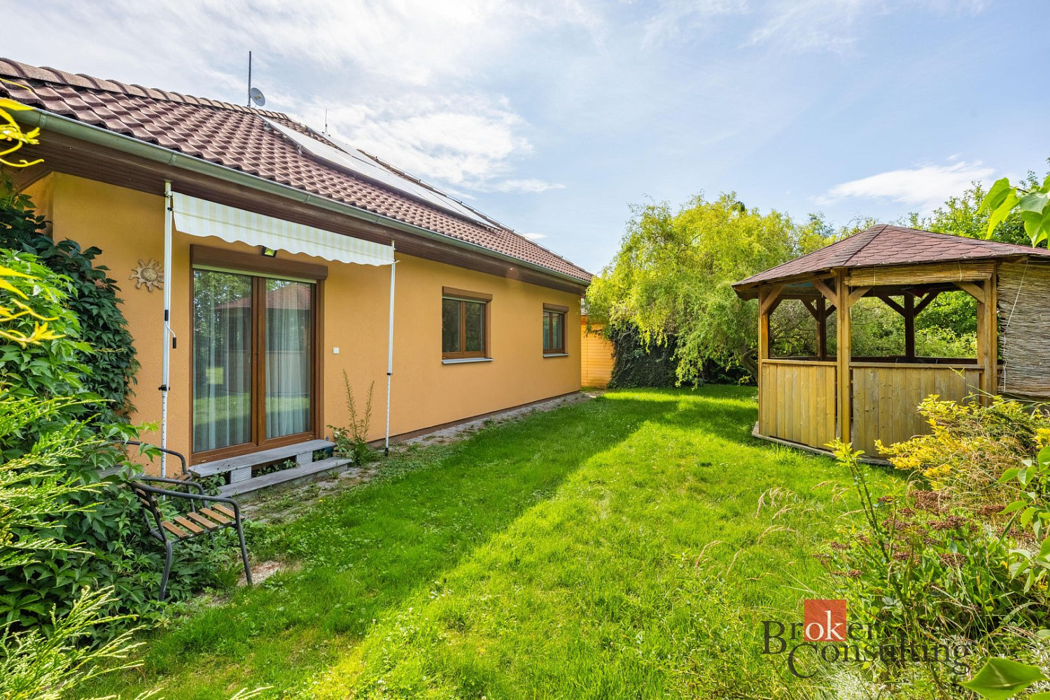 Prodej domu 91 m² s pozemkem 900 m² – fotografie 2