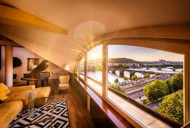 Pronájem bytu 5+kk 262 m² – fotografie 5