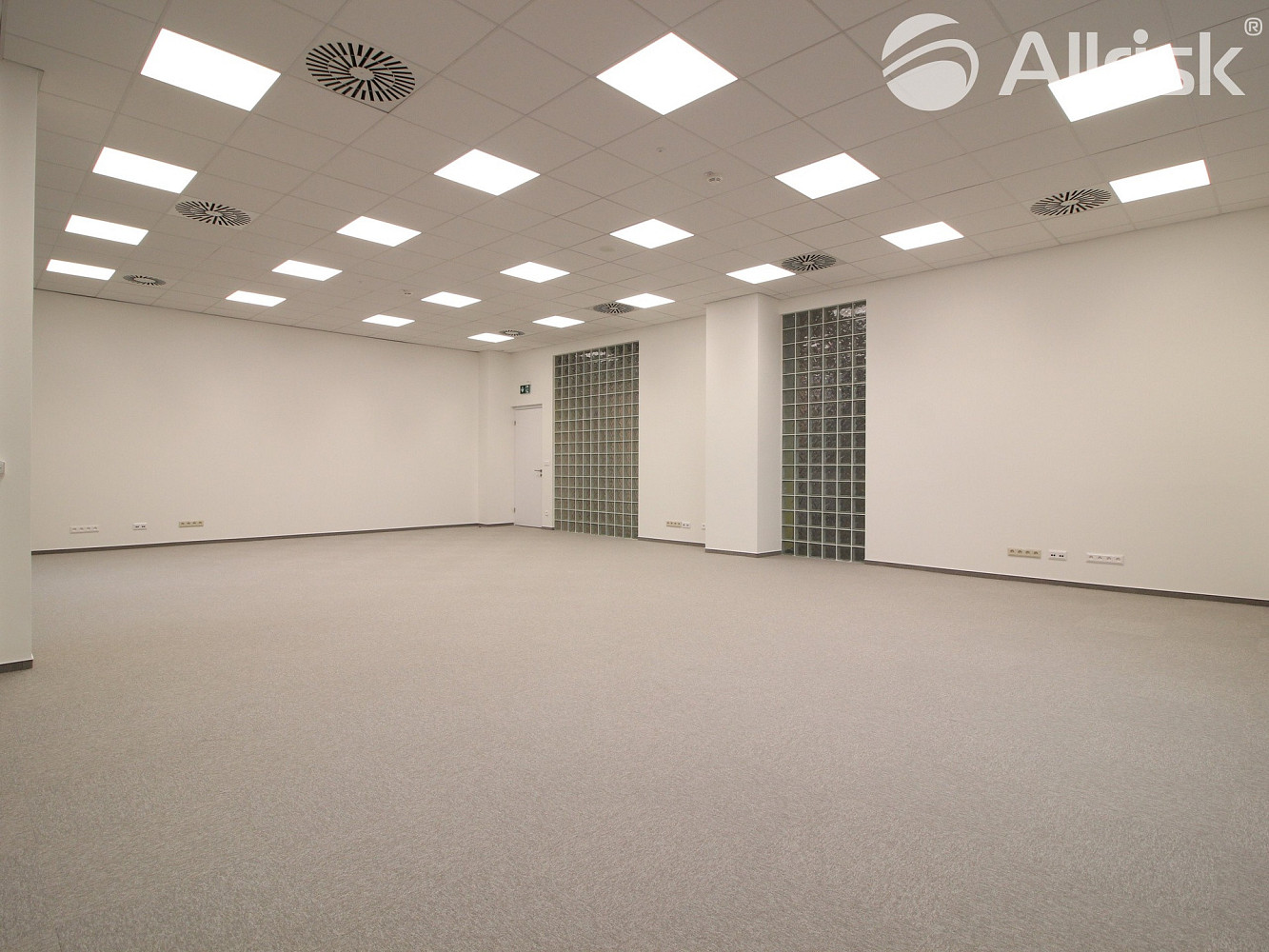 Pronájem kanceláře 100 m² – fotografie 5