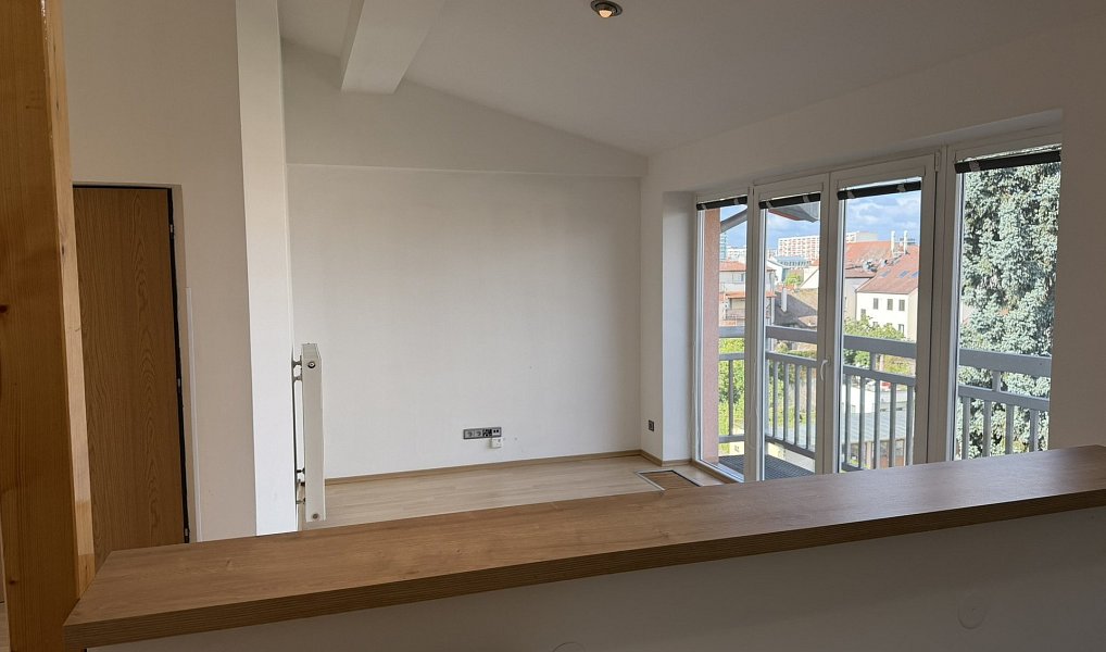 Prodej bytu 4+kk 95 m², Pardubice – náhled fotky 10