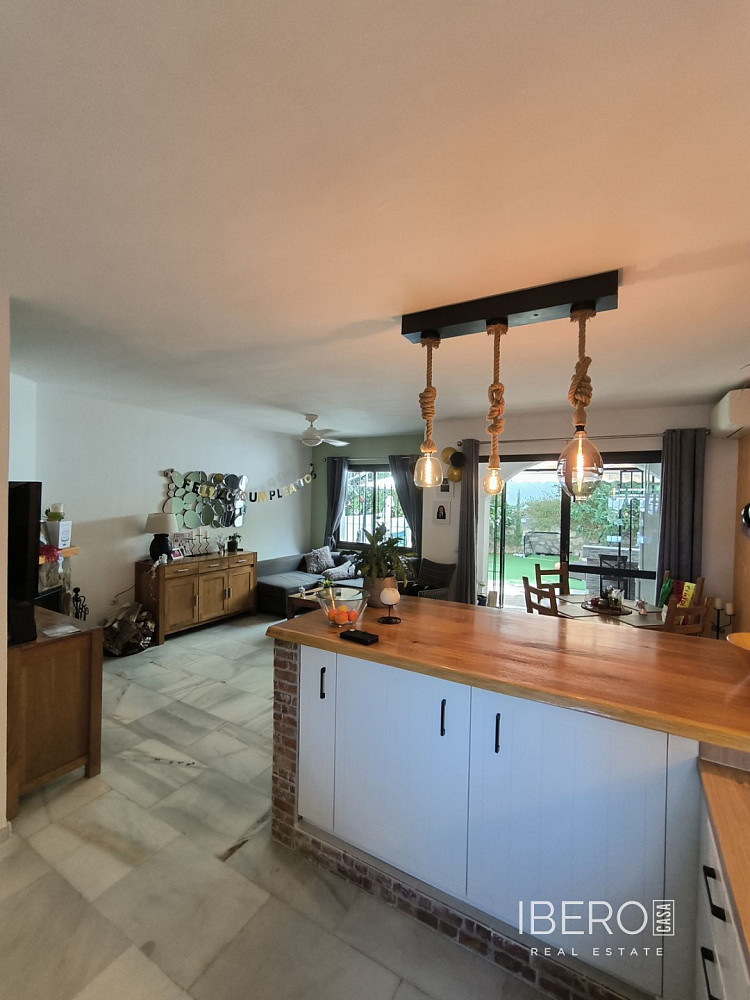 Prodej domu 120 m² s pozemkem 300 m² - Vista 4