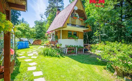Prodej chaty/chalupy 32 m² s pozemkem 538 m², Lišov, okres České Budějovice