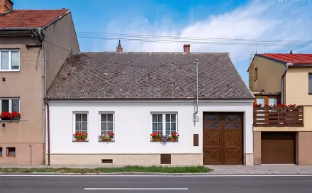 Pronájem domu 84 m² s pozemkem 818 m², Brněnská, Rosice, okres Brno-venkov